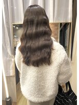 ルアナ ヘアメイク(Luana hair make) ブラウンベージュ×ロングレイヤー