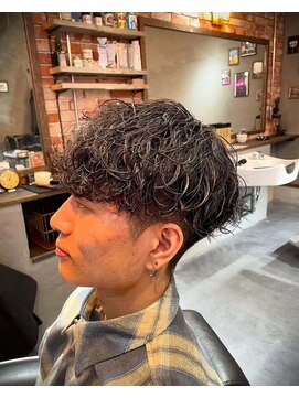 ブラックチョコレート(black chocolate) 波巻きスパイラルパーマ