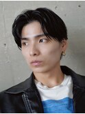［salonLyla］毛流れニュアンスパーマ　ウェットセンターパート
