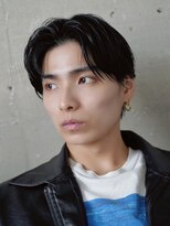 ライラ(Lyla)&nbsp;［salonLyla］毛流れニュアンスパーマ　ウェットセンターパート