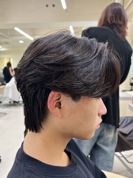 ニコ トウキョウ ヨコハマ(nico) メンズセンターパートウルフセンターパートニュアンスパーマ襟足