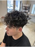 スペインカール/スパイキーショート/ブルーブラック/守谷
