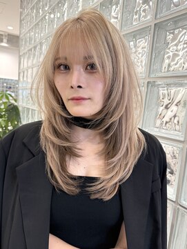 サンクプロジェクト(cinq PROJECT) 原宿韓国顔周りハッシュレイヤーミルクティーヘーゼルベージュ