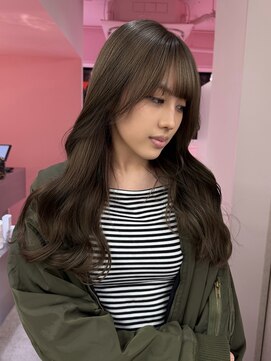 ダズリングディア(Dazzling Deer) ナチュラルブラウン／ロング／透明感カラー／レイヤー