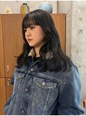 オリーブグレージュ