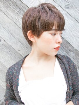 ルティア(Lutia) 似合わせカット ショート 大人かわいい☆