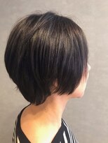 アンドワークス カシワ(&WORKS kashiwa) 前下がりショートボブ