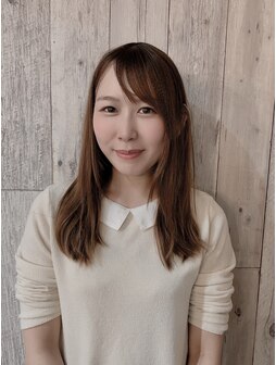 坂川 麻子｜ヌム(Nm)の美容師・スタイリスト｜ホットペッパービューティー