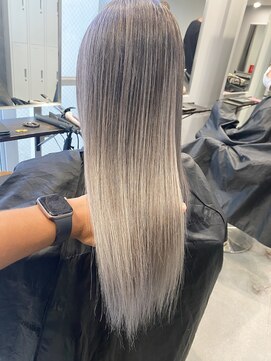 オリ(‘Oli) バレイヤージュ