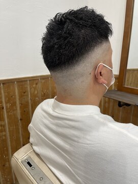 レア(le'a) スキンフェード