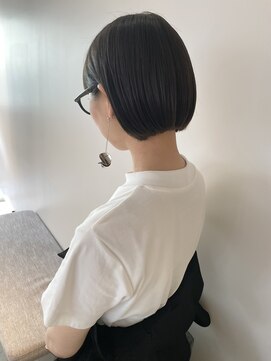 シロ(ciLo) ミニボブ＊オリーブグレー