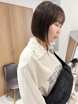 ラミエ バイ メルト 吉祥寺(lamie by melt) "久保田"あご下ぱつっとボブミニボブシースルーバング艶髪