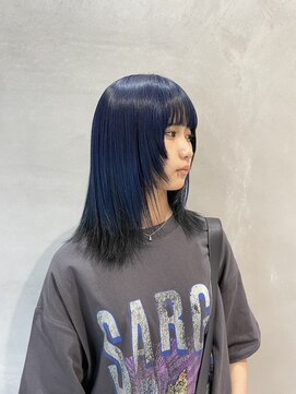 アーティック ヘア ディーヴァディーヴォ テスタ(ARTIC HAIR DIVA DIVO TESTA) アンブレラカラー・ブリーチカラー・ブルーカラー【井戸】
