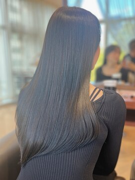 レジナヴィータ 栄(Reginavita) ナチュラルストレート