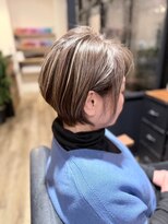 ヴァン カウンシル 王子(VAN COUNCIL) 大人女子のハンサムショート×透明感カラー くすみカラー#6