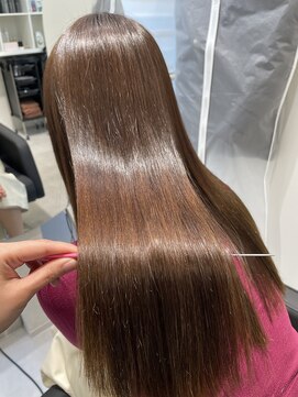 イエナ 難波(IENA) ナチュラルブラウン×ロングヘア☆髪質改善ストレート