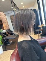 ハーツ(Heart's) 白髪ぼかし/イメチェンヘアスタイル/前髪カタログ/ショートボブ