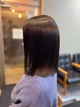 ネウィ 秋田(newi) フォギーベージュ