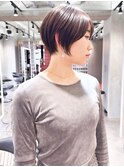 ミニウルフチェリーブラウンブリーチなしショートボブ前髪/柏柏