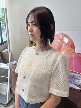 ヘアーアイストゥーレ(HAIR ICI TRE) ボブ　ストレート　縮毛矯正　レイヤーボブ