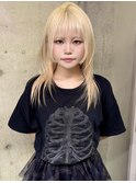 mayu//ホワイトブロンドハッシュカットレイヤーウルフ