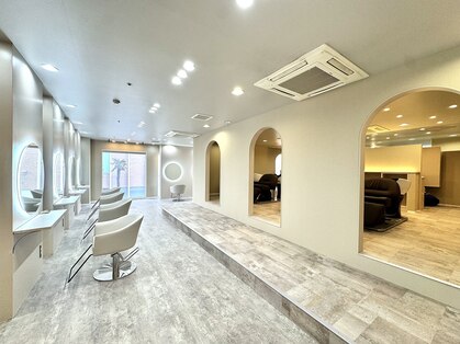 クロエ バイ ラヴィズム 新潟ビルボードプレイス2店(CLOE by LUVISM)の写真