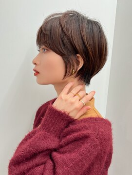 エアー 横浜(AIR) ◎小顔前下りショート