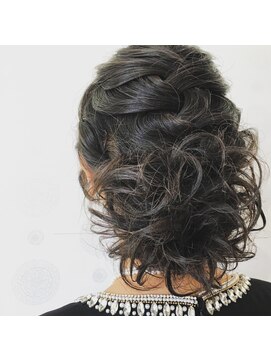 ダリー 発寒南店(Dali) Dali＊お呼ばれ編み込みアップスタイル