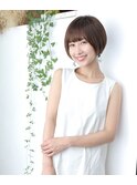 小顔にみせるマニッシュショートスタイル