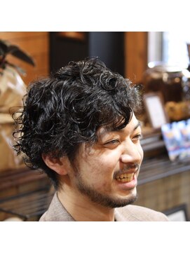 カイバーバーバイウッズ(Kai Barber by woods) men's cut perm