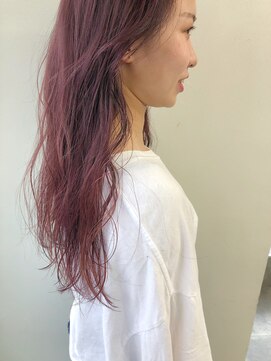 カフネ ジュントス ヨロ(Cafune' juntos YOLO) イルミナカラーコーラルピンクラフウェーブ