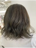 20代30代ミディアム透明感アッシュカラー