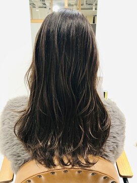 ムク(MUK) コントラストハイライト