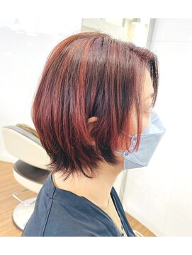 ムーア(MUA) 【MUA 大泉】ショートウルフ×デザインカラー