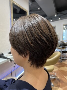 ナル 藤沢(NALU) 丸みショート