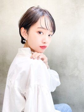 メーヴェ(Mowen) mowen 南堀江 クールショート×ラベージュ×艶髪