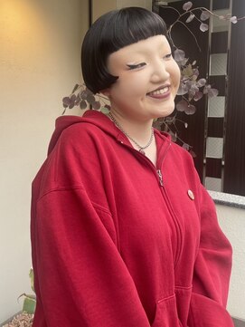 カフネ ジュントス ヨロ(Cafune' juntos YOLO) マッシュ/ボブ