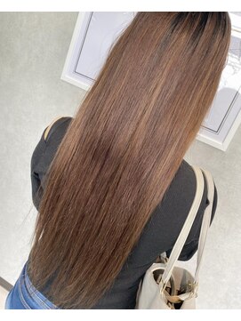 レヴェリー(REVERIE) ナチュラルロング