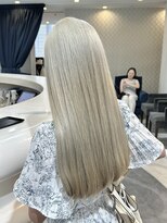 エアー 青山(AIR)&nbsp;ホワイトベージュケアブリーチハイトーンカラー