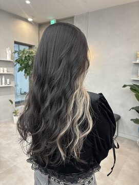 ルーシー(Lucy) 【Lucy】イヤリング×ミルクティーベージュ