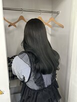 メゾンアトリエ(MaisonAtelier)&nbsp;ブリーチなしでディープオリーブカラー