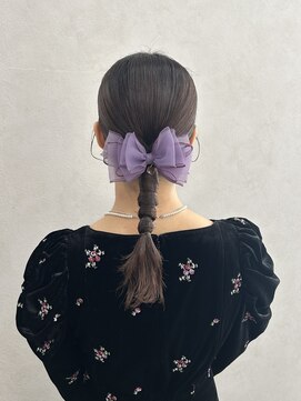 クム 横浜(qumu) 【qumu MARIKO】 タイトローポニーアレンジ