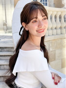 レア 表参道(L'ea) ピンクベージュ前髪イメチェンアンブレラカラークールショート