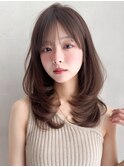 ワンカールレイヤーカットグレージュハッシュカット