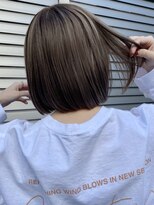 フレーム 博多店(FRAME)&nbsp;透明感グレージュ×ぷつっとミニボブ