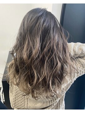 アライブ キチジョウジ(ALIVE Kichijoji) ALIVE吉祥寺 バレイヤージュグラデーション着物ことりベージュ