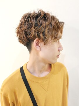 キアラ(Kchiara) 前下がり×スパイラル×刈り上げ×ミックスパーマ