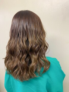 オアシス ガーデン 大船店(Oasis GaRDEN) ベージュハイトーングラデーション