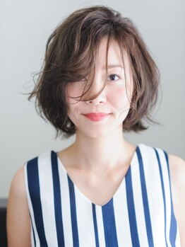 ハイファイブ ヘアーアンドフェイス(Hi FIVE hair&face)の写真/髪に優しい薬剤で染みない・におわない・低刺激の薬剤を使用したグレイカラーが人気♪40代リピート率◎