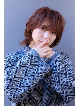 グルー(glue) 外ハネ小顔ウェーブウルフ【二子玉川 glue】